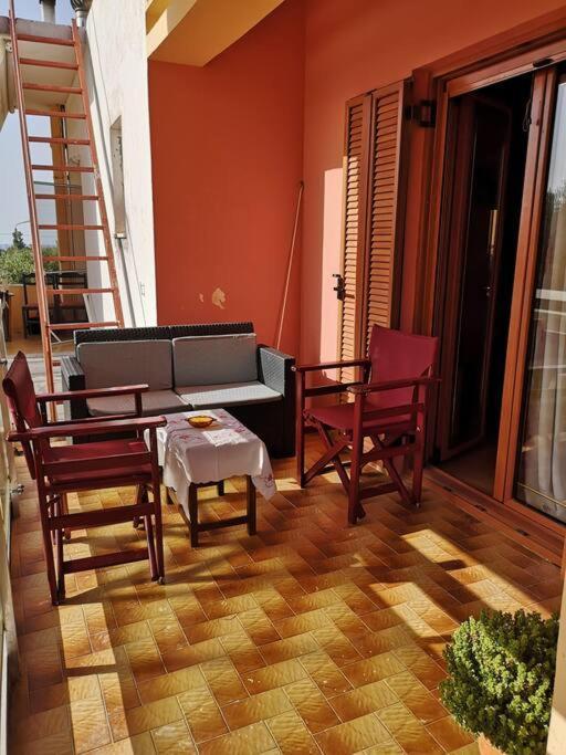Sunshine Studio Villa Kíssamos Exterior foto